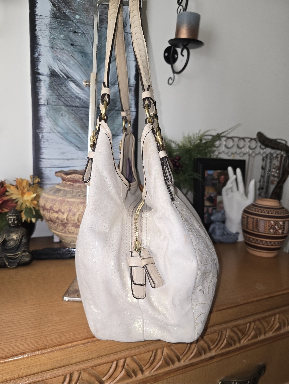 Coach Maggie Cream Leather With Gold Shimmer Shoylder Bag, VGUC, Needs Some TLC - Picture 3 of 15